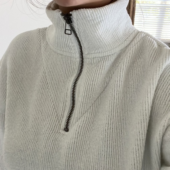 fast ship
size s-m - Picture 4 of 5